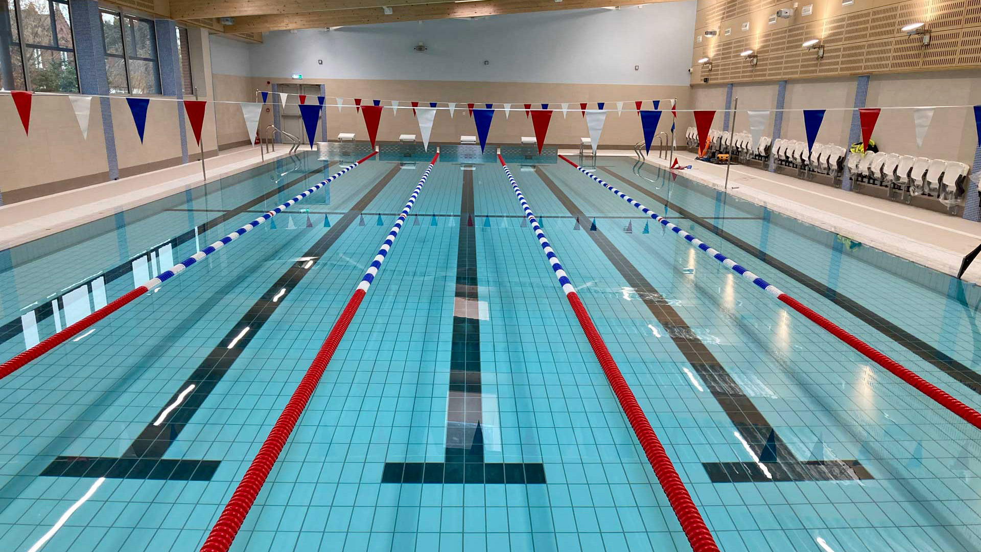 Hadleigh Pool & Leisure Centre Hadleigh Pool & Leisure Centre